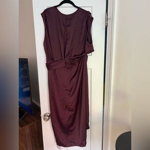 Drape detail midi dress with cutout detail